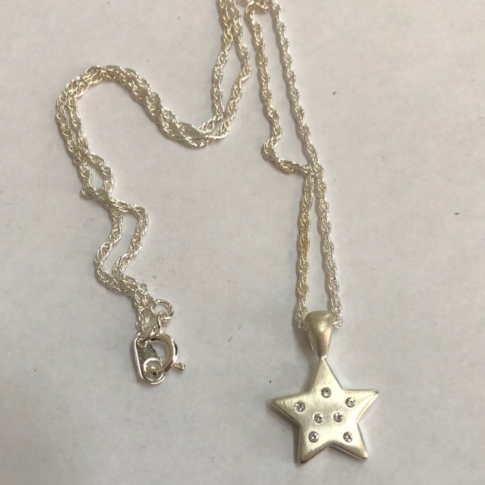 Liz Claiborne necklace